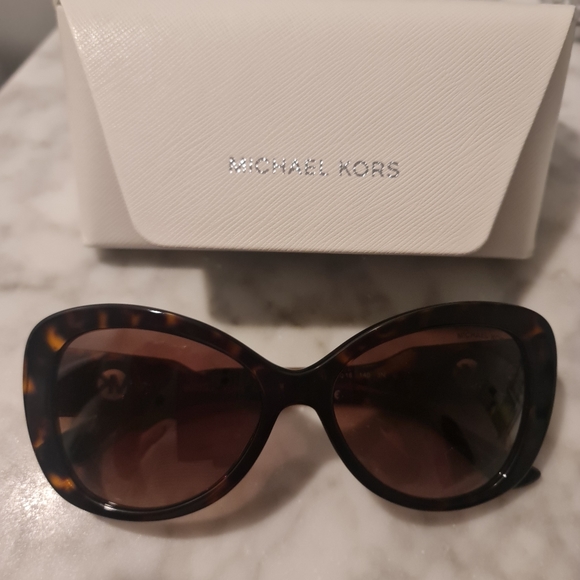 Micheal kors sunglasses - Picture 1 of 7